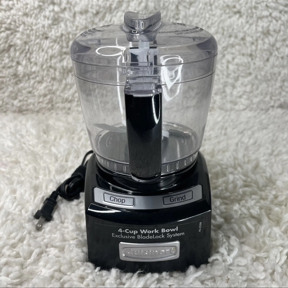 Cuisinart Black 4-Cup Work Bowl Food Processor Mixer Appliance Barely Used